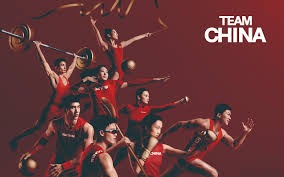 那一年他们风华正茂：李连杰和刘家良师傅相互模仿学习！