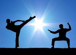 锦标赛决赛桌的每一分筹码，都不是用买入价格衡算的。